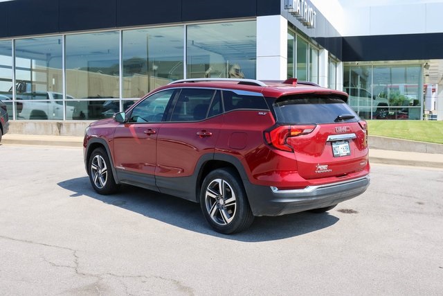 Used 2018 Red GMC Denali image 5