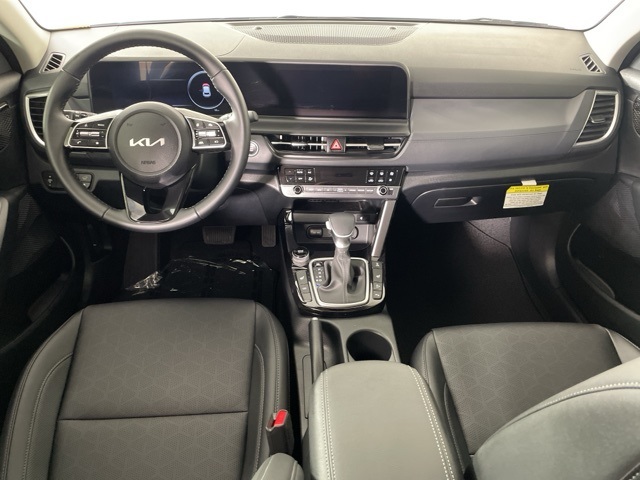 2026 Kia Seltos EX photo 30