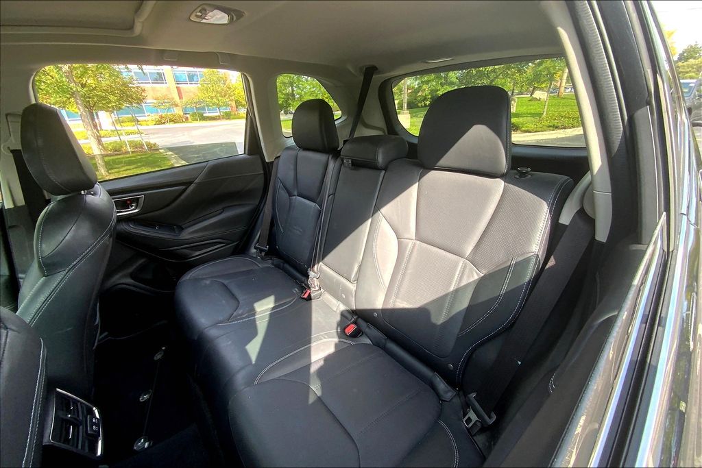 2019 Subaru Forester Limited photo 23