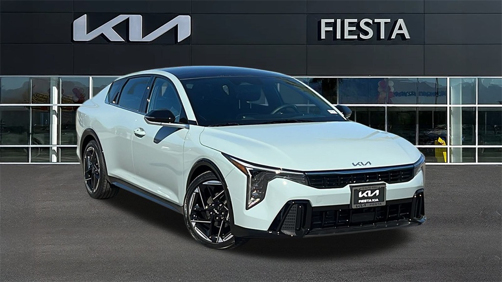 2025 Kia K4 EX's photo