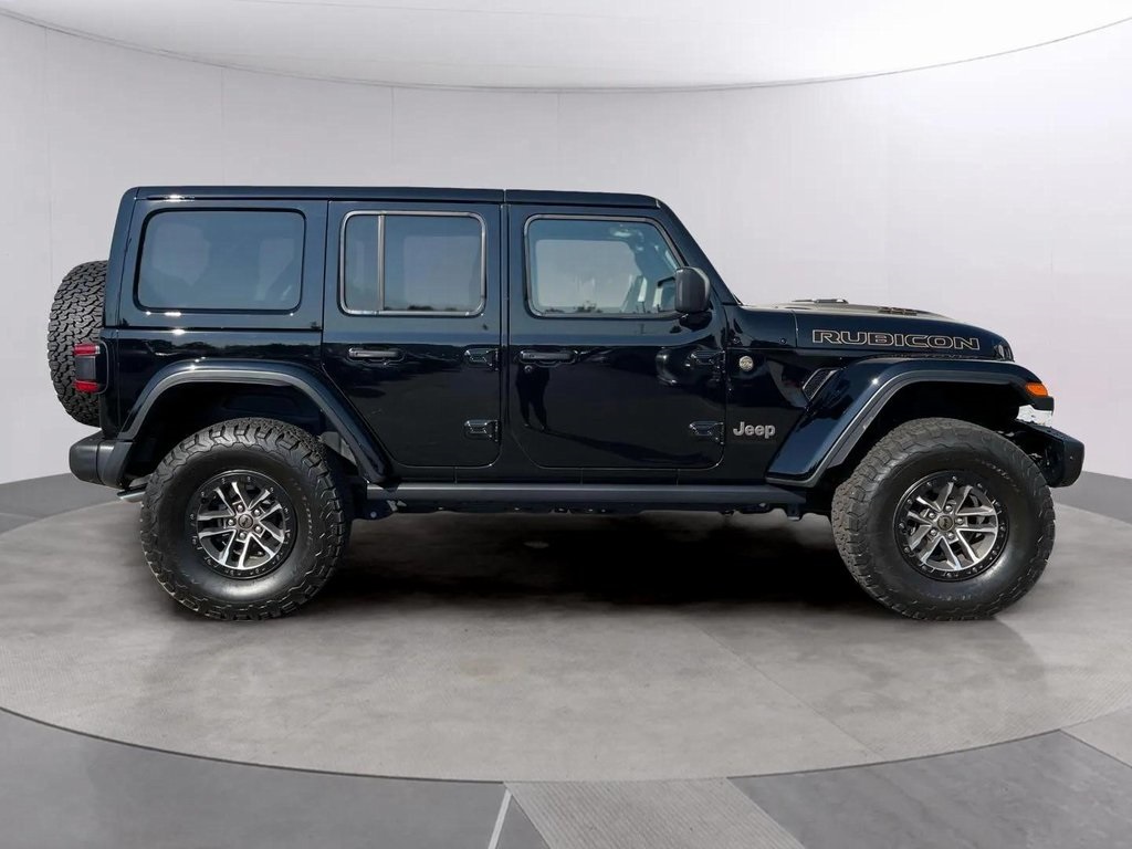 2024 Jeep Wrangler Rubicon 392 photo 6