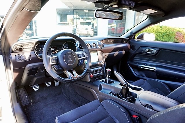 Used 2017 White Ford Shelby GT350 image 23