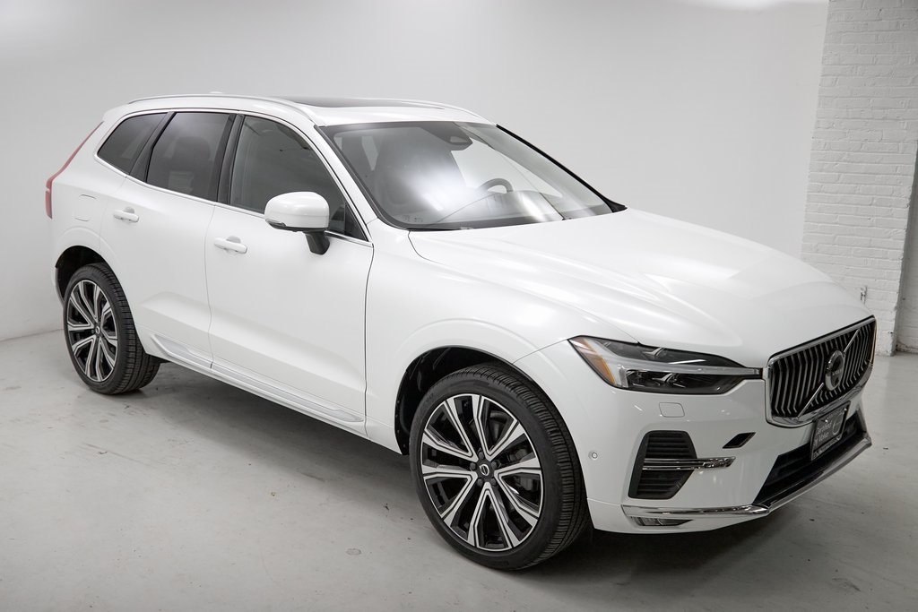 2023 VOLVO XC60 - Image 4