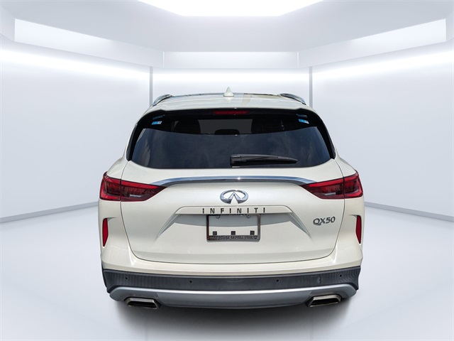 2020 Infiniti QX50 Luxe photo 4