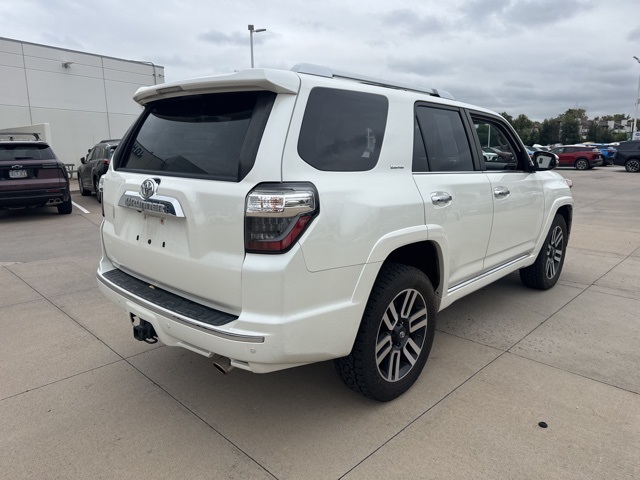 2018 Toyota 4Runner Limited photo 3