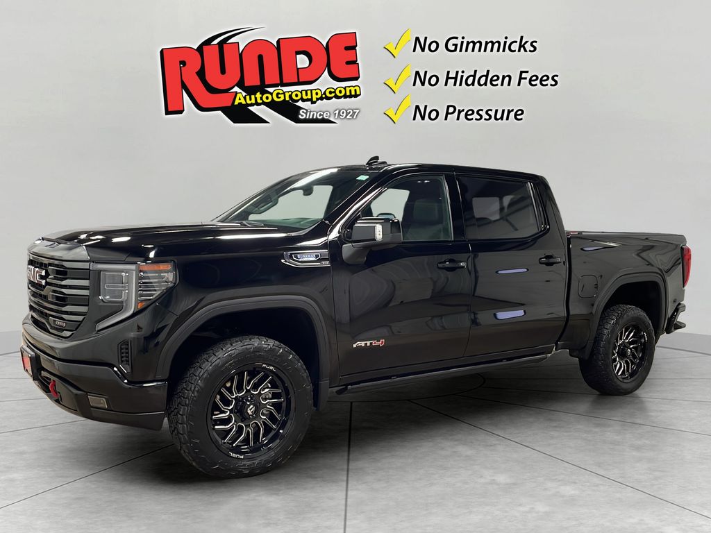 2022 GMC Sierra 1500 AT4's photo