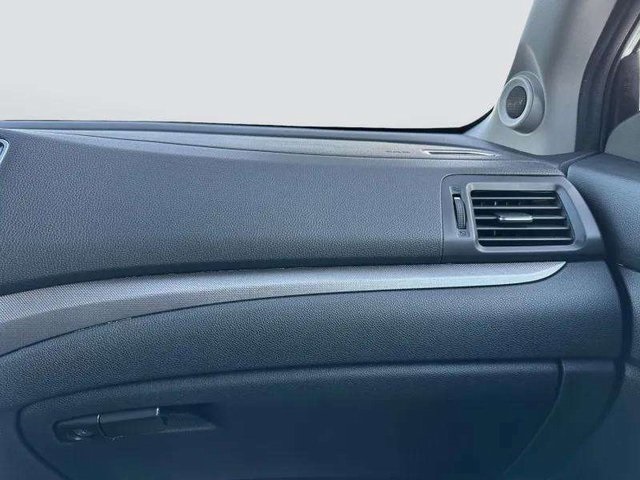 2023 Honda Ridgeline Sport photo 11
