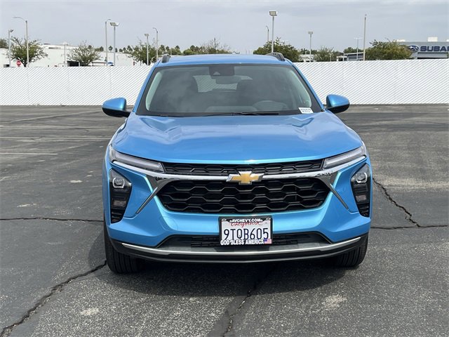 2025 Chevrolet Trax LT photo 31