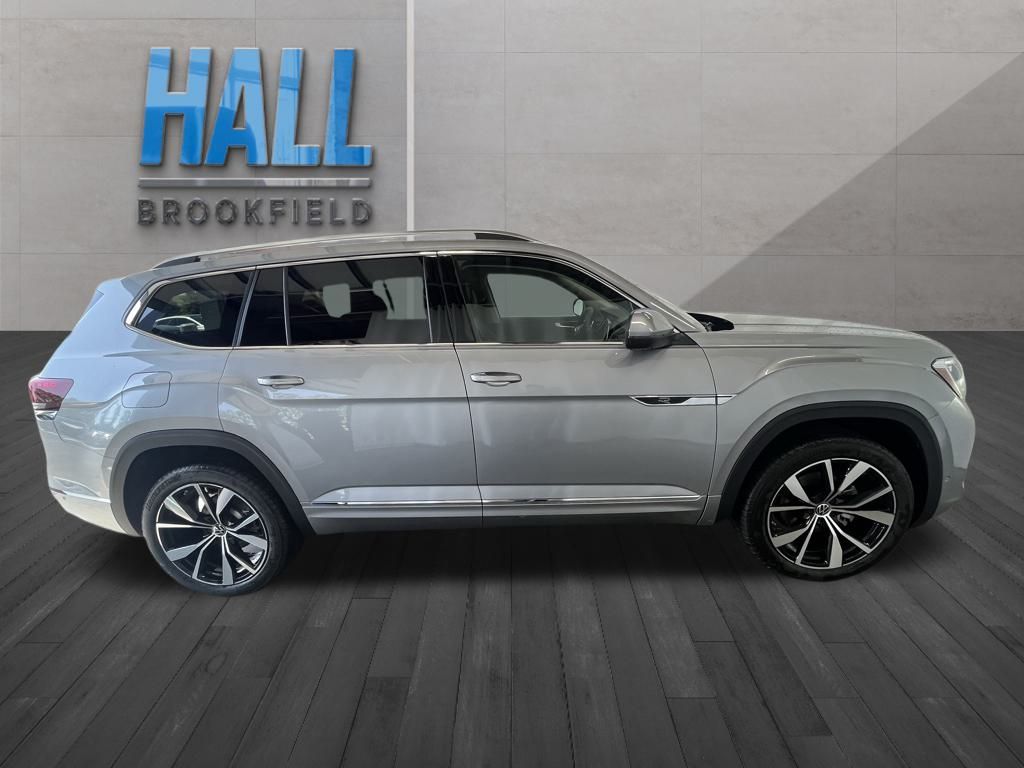 2025 Volkswagen Atlas SEL Premium R-Line photo 6