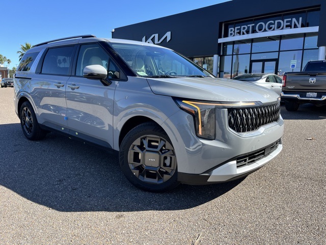 2026 Kia Carnival EX's photo