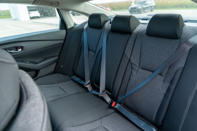 2025 Honda Accord SE photo 14