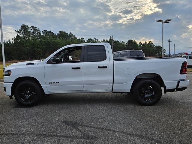 2025 Ram 1500 Tradesman photo 4
