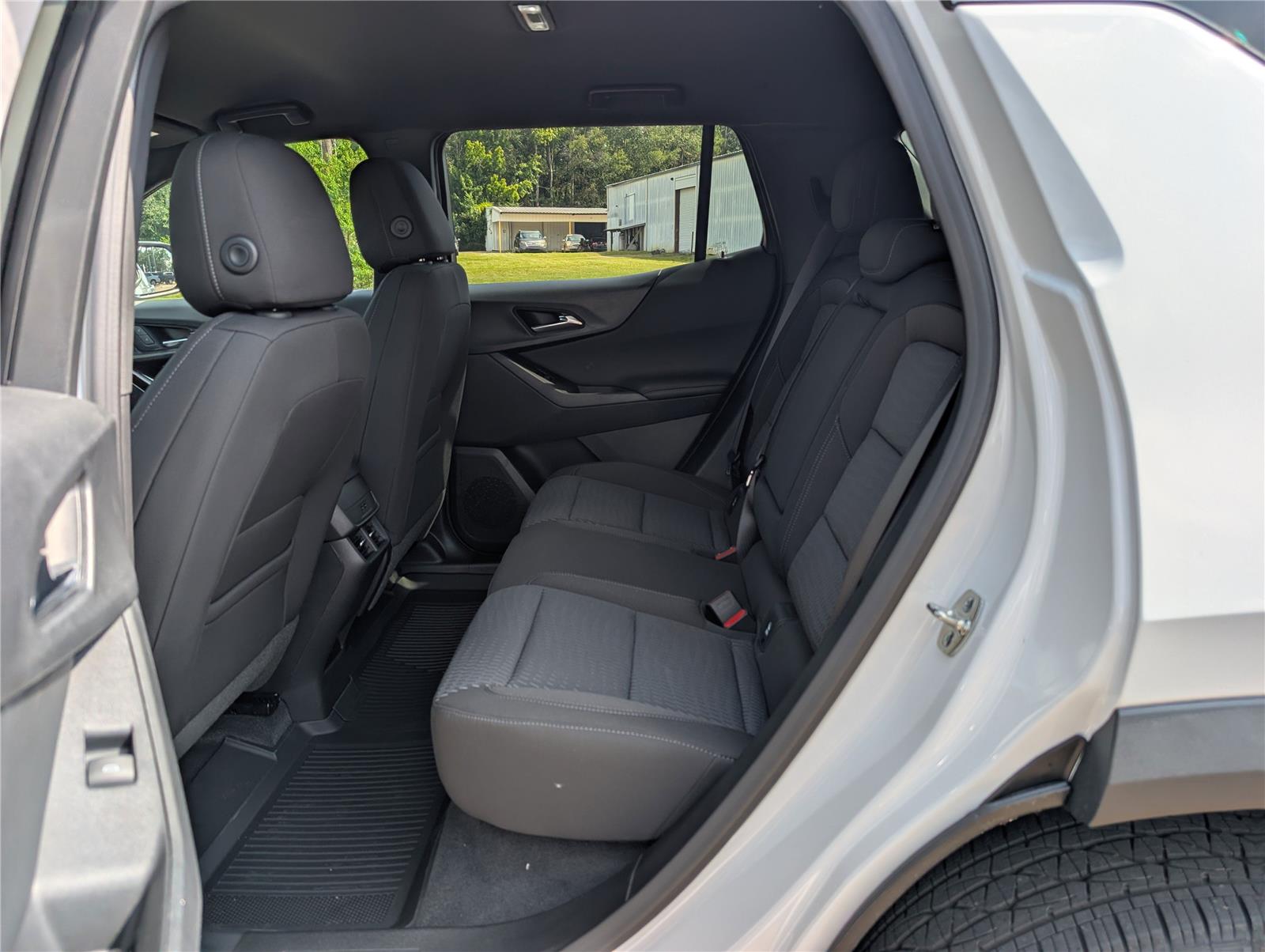 2026 Chevrolet Equinox LT photo 25