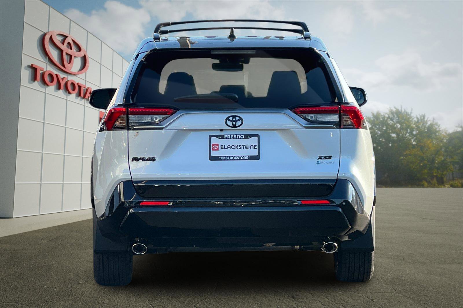 2025 Toyota RAV4 Prime XSE Premium photo 3