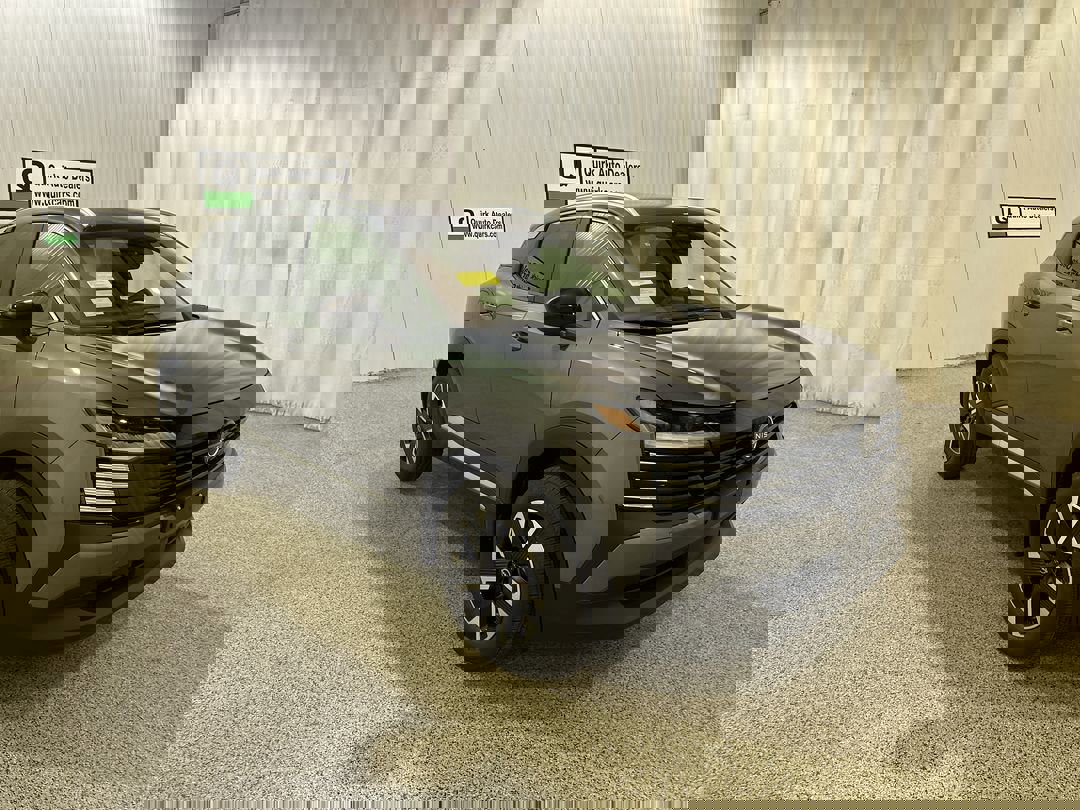 2026 Nissan Kicks SV photo 3