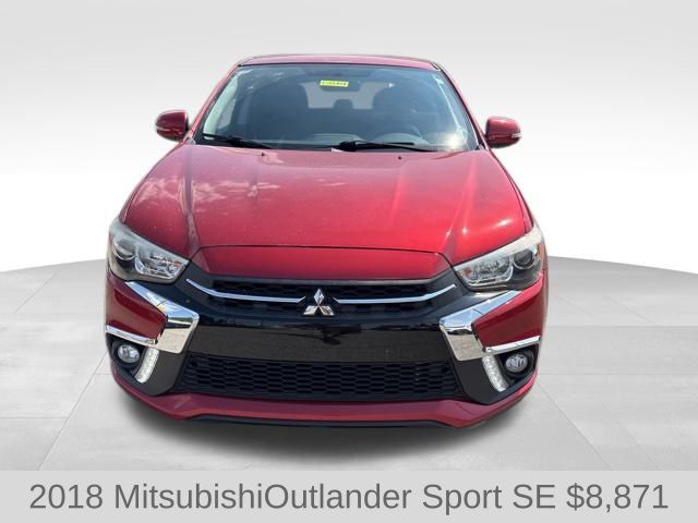 2018 Mitsubishi Outlander Sport SE photo 2