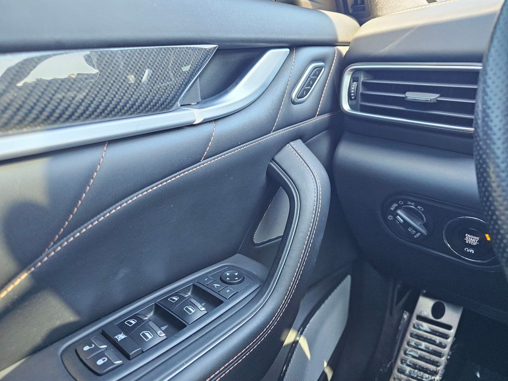 2019 Maserati Levante GranSport photo 29