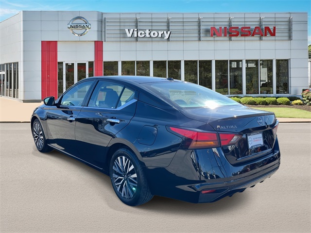 2024 Nissan Altima 2.5 SV photo 3