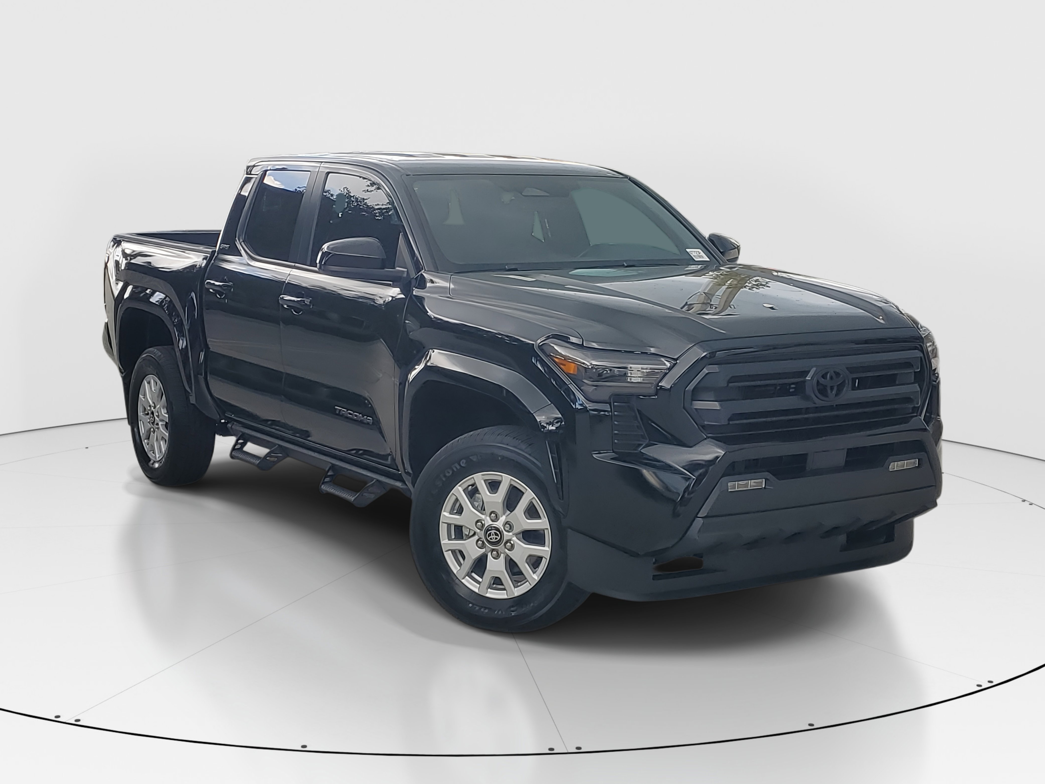 2024 Toyota Tacoma SR5 photo 2