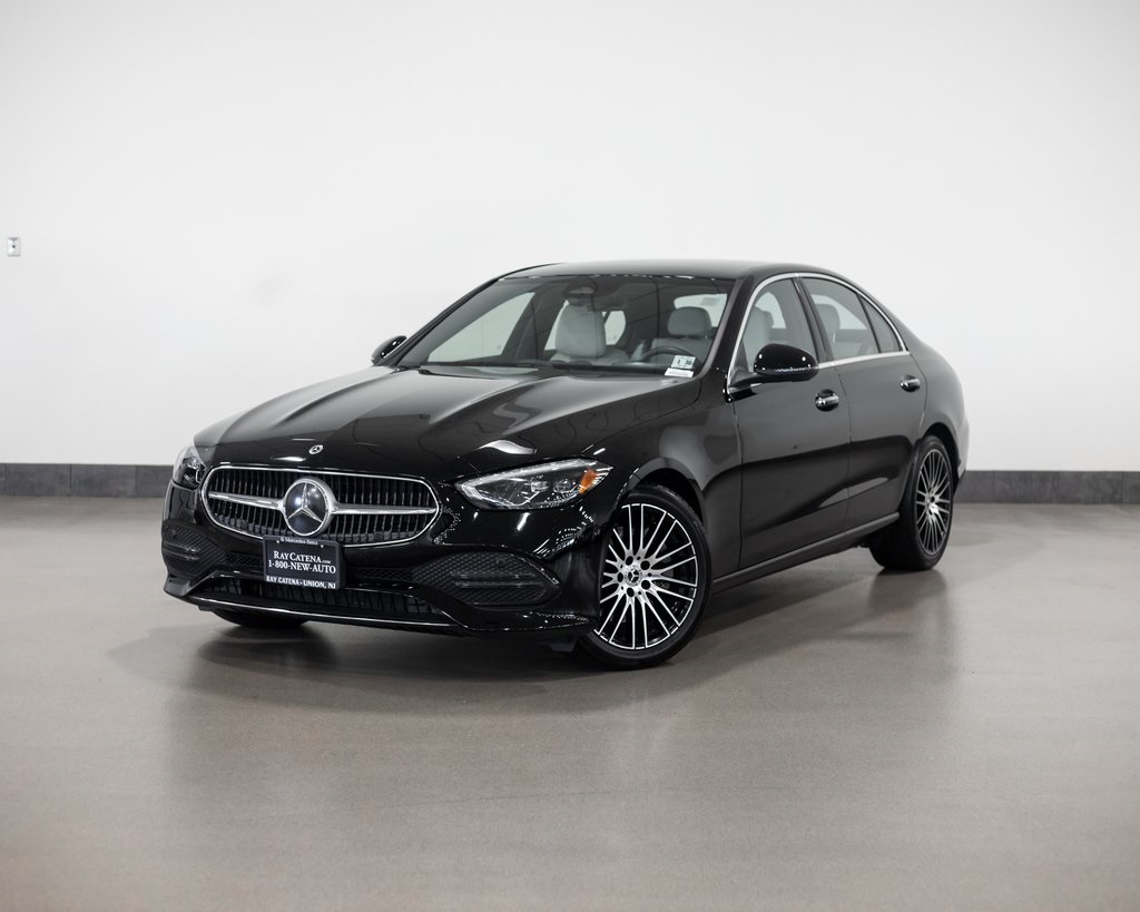 2025 Mercedes-Benz C-Class Sedan C 300's photo