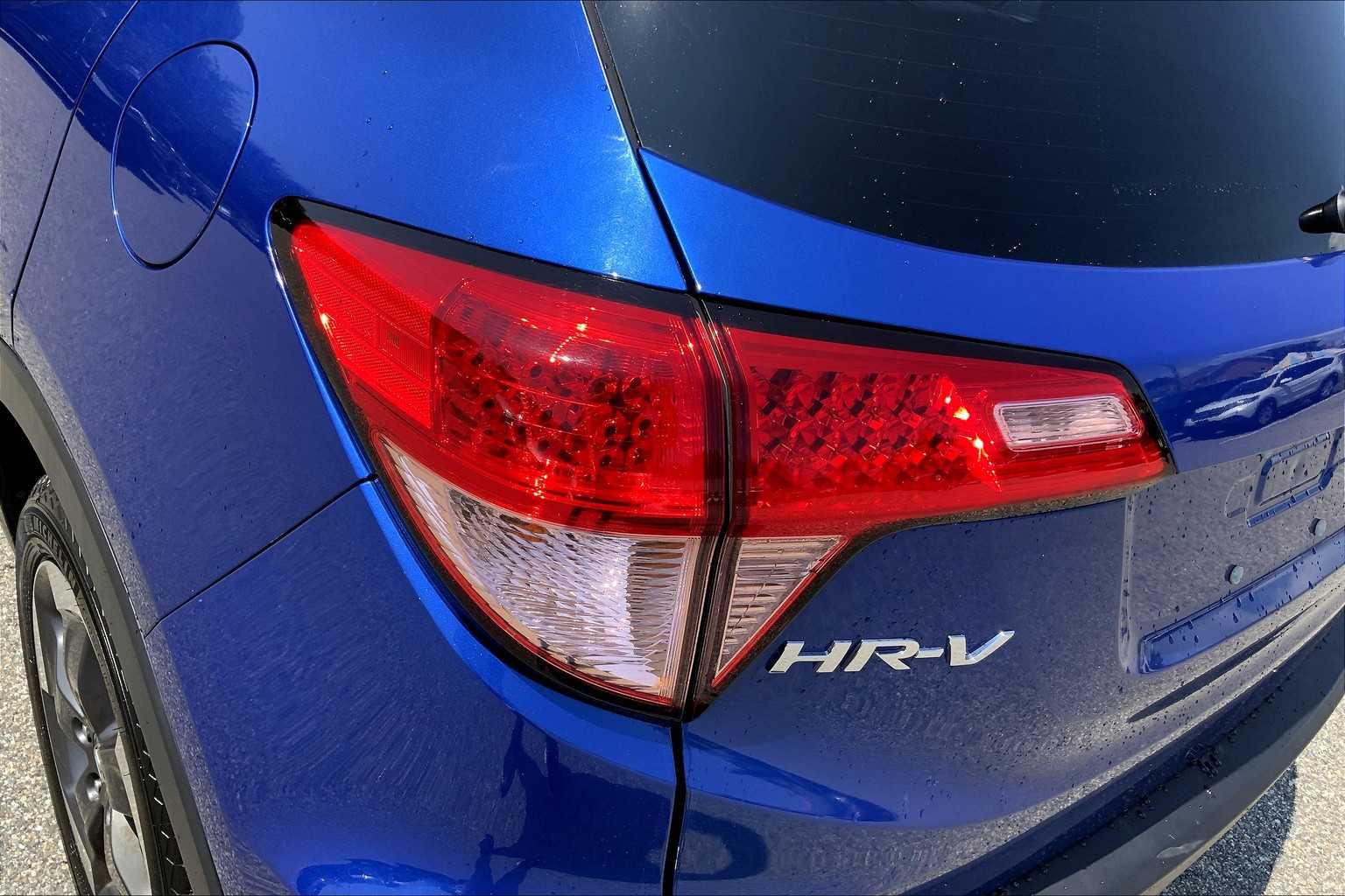 2018 Honda HR-V EX-L photo 25