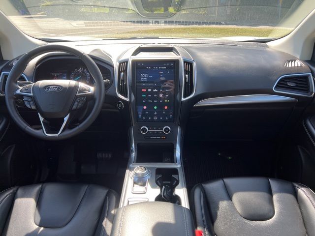 2022 Ford Edge Titanium photo 34