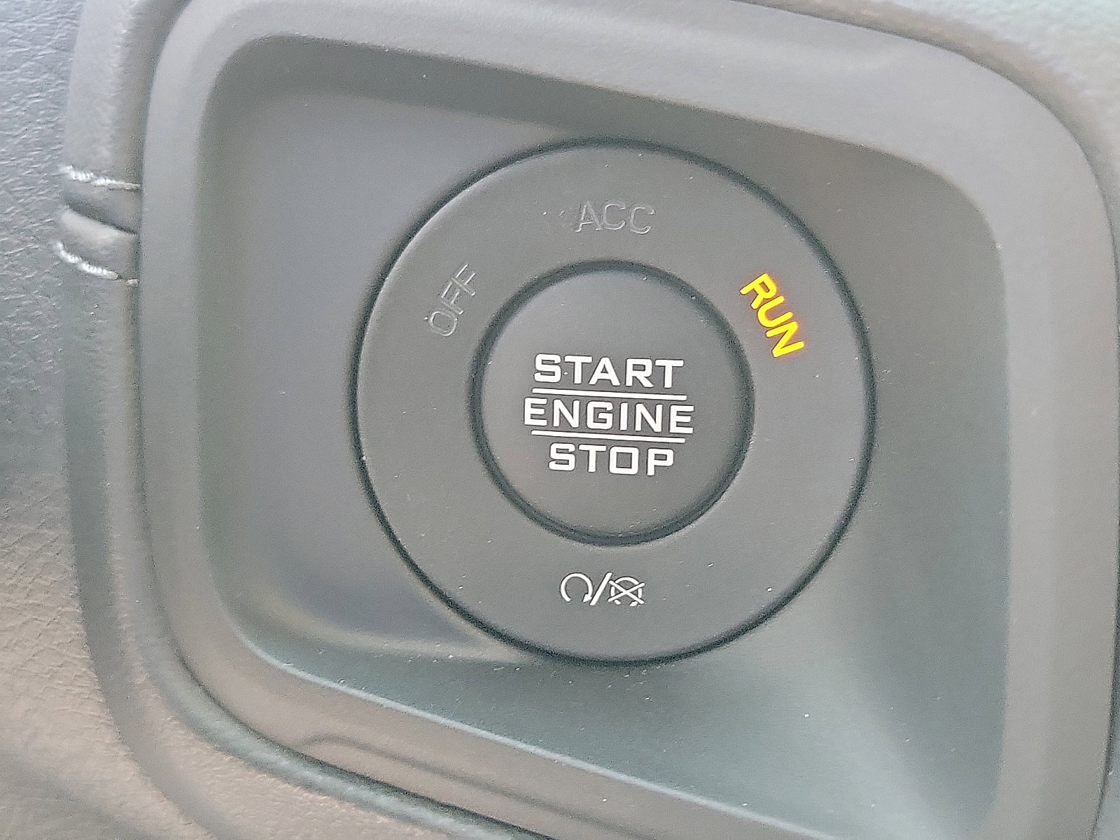 2025 Jeep Wrangler Rubicon photo 10