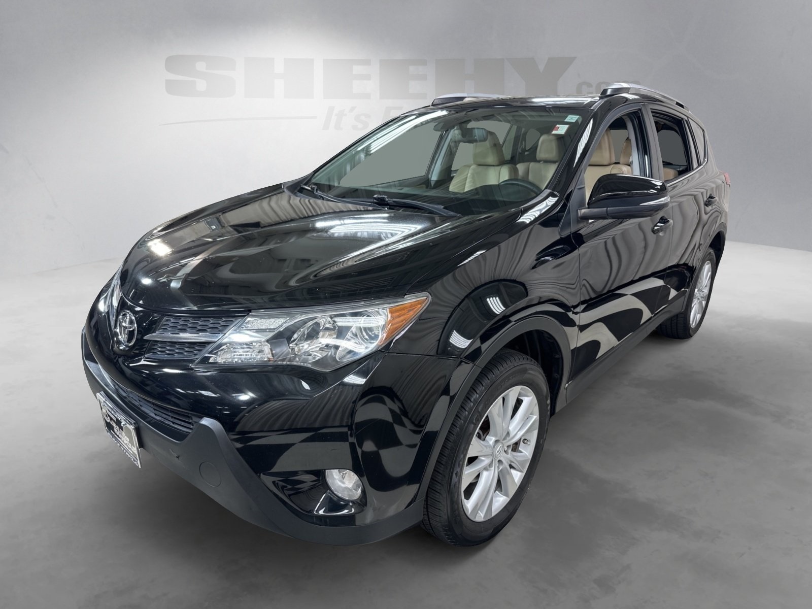 2015 Toyota RAV4 Limited photo 2