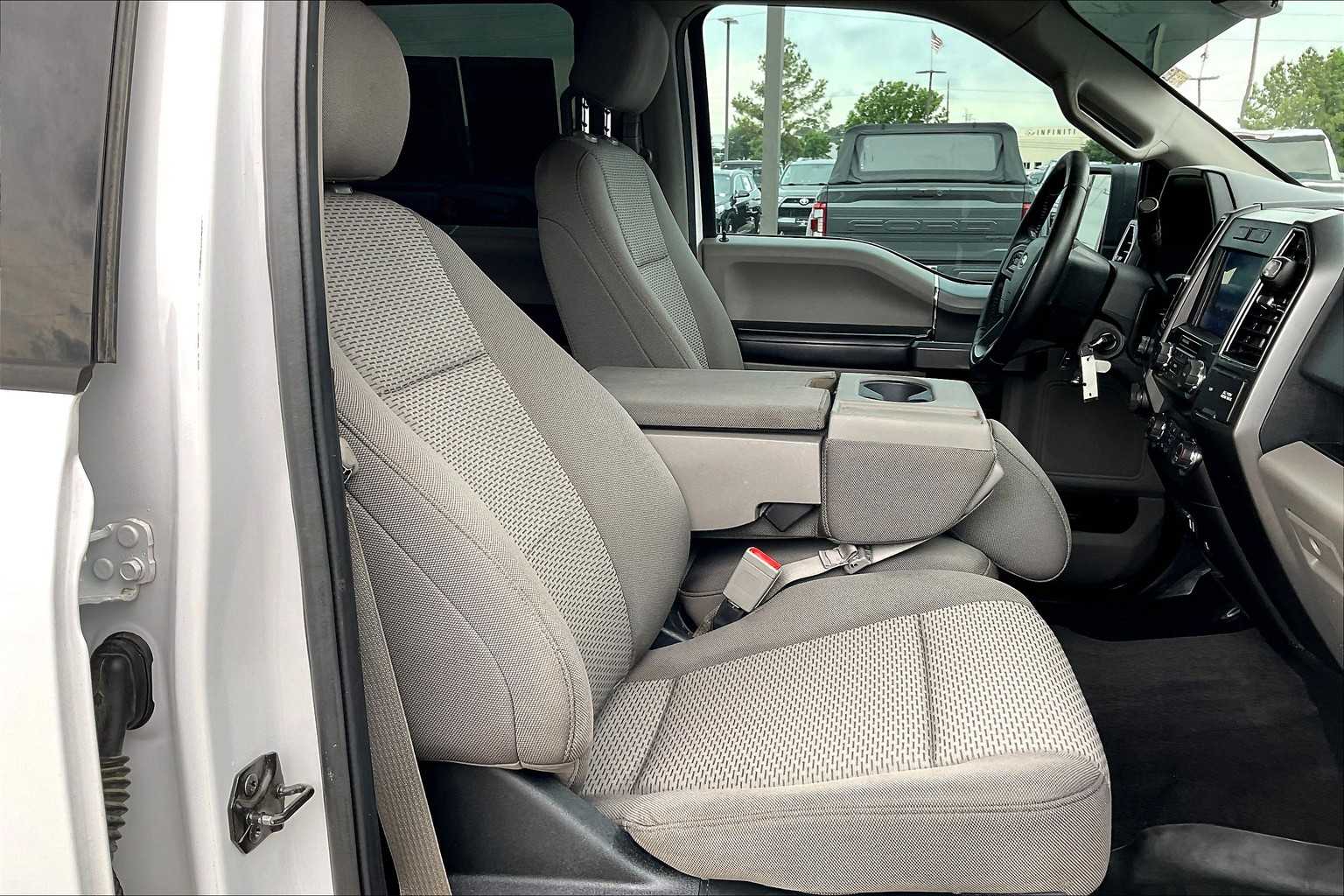 2020 Ford F-150 XLT photo 15