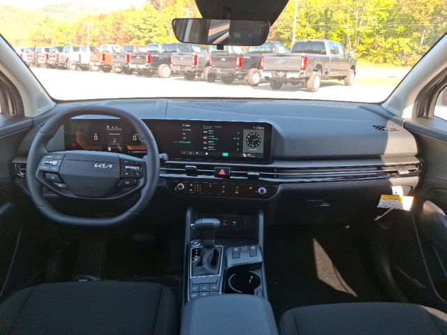 2026 Kia Sportage LX photo 11