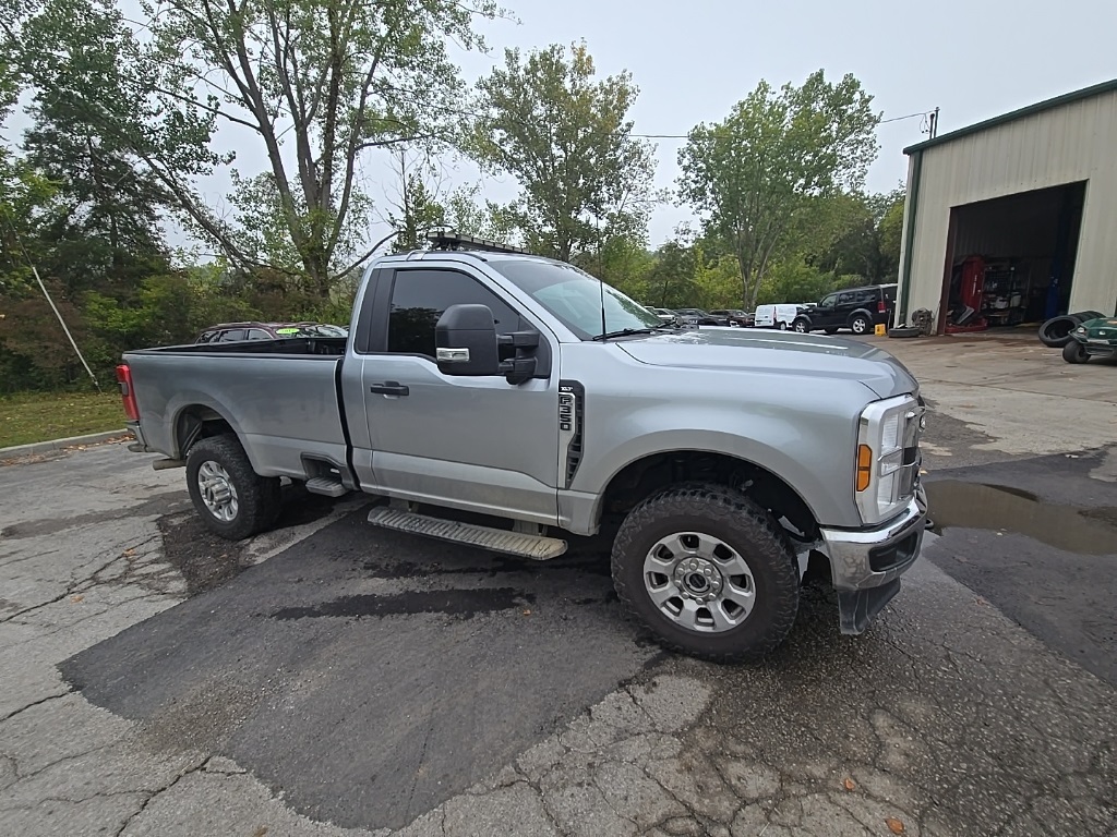 2024 Ford F-350 photo 10