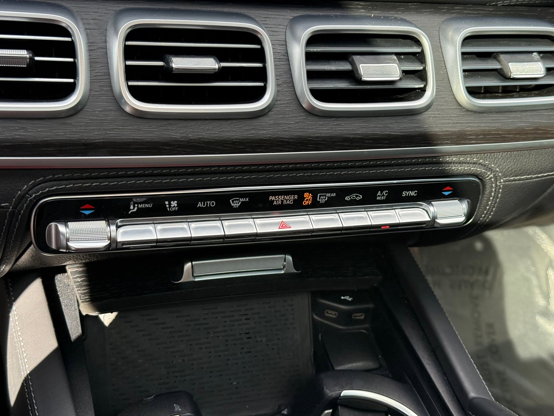 2024 Mercedes Benz GLE 450 4MATIC photo 23