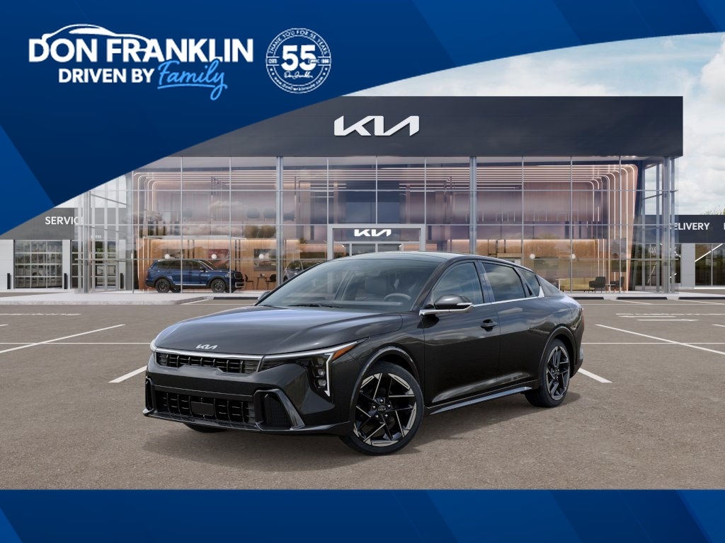 2025 Kia K4 GT-Line's photo