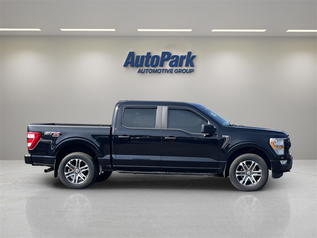 2022 Ford F-150 XL photo 5