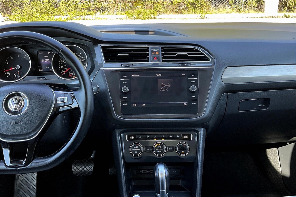 2019 Volkswagen Tiguan SE photo 4