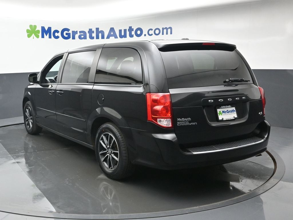 2016 Dodge Grand Caravan R/T photo 20