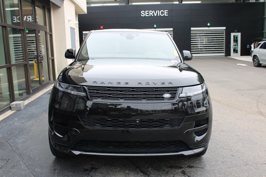 2025 Land Rover Range Rover Sport SE photo 2