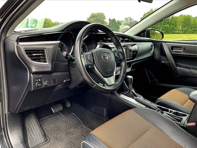 2016 Toyota Corolla Plus photo 8