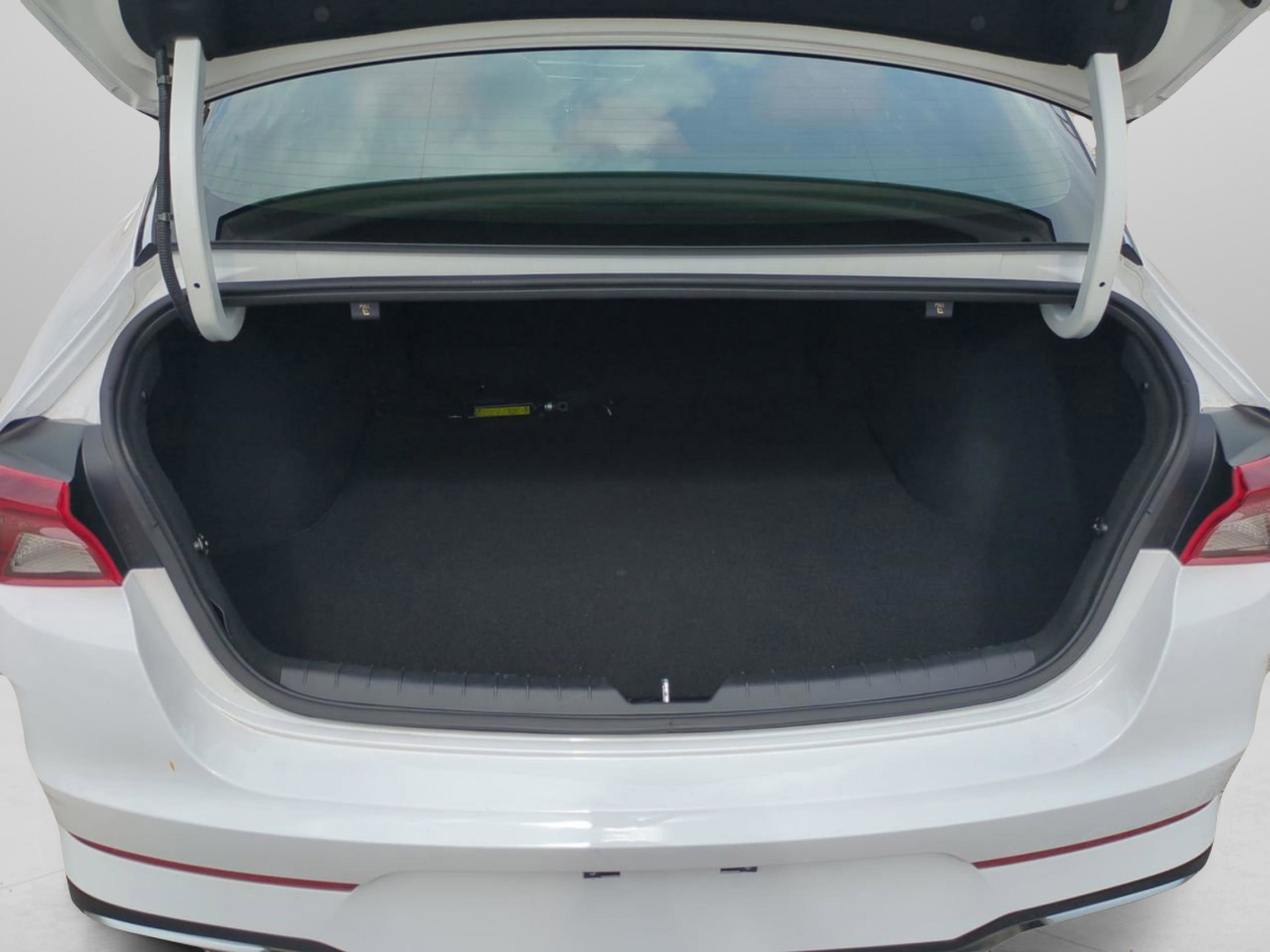 2023 Kia K5 GT-Line photo 29