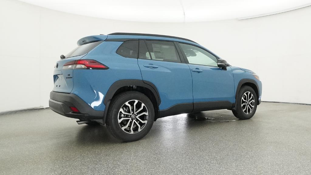 2026 Toyota Corolla Cross XLE XSE photo 19