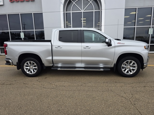 2019 Chevrolet Silverado 1500 LTZ photo 2