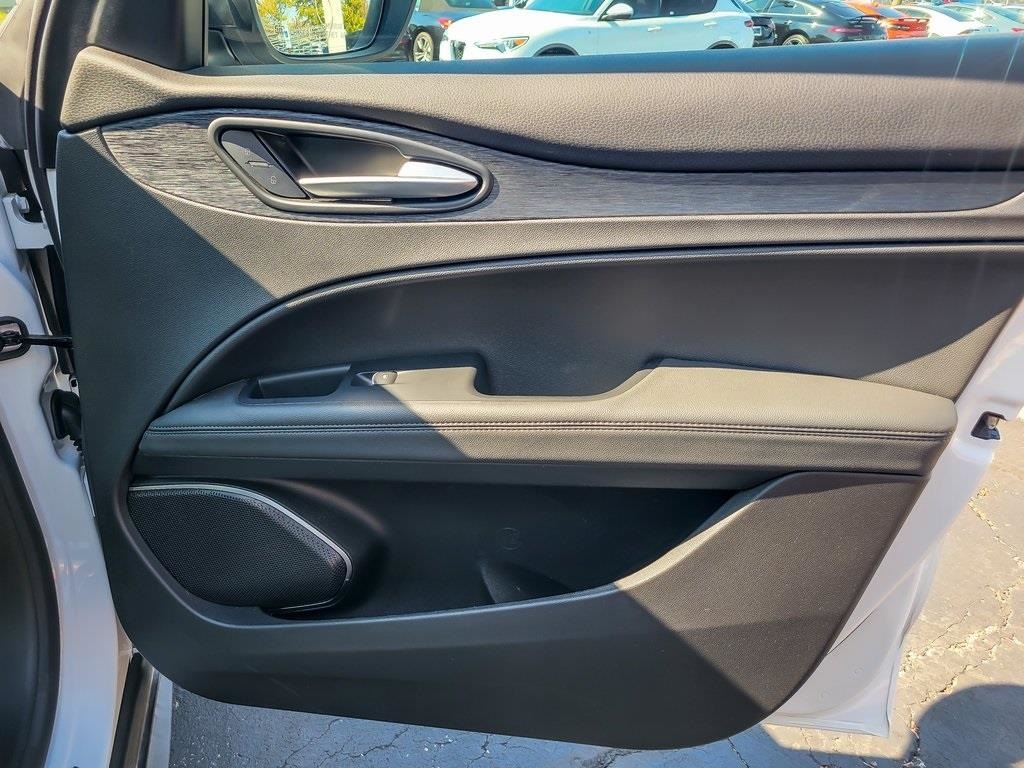 2022 ALFA ROMEO STELVIO - Image 20