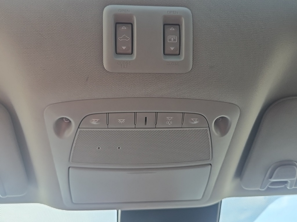 2023 Nissan Murano SV photo 19