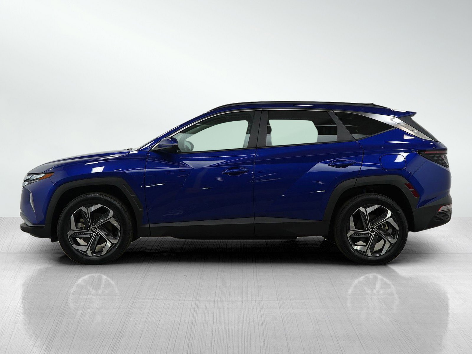 Used 2023 Hyundai Tucson SEL with VIN 5NMJFCAE7PH291976 for sale in Bloomington, Minnesota