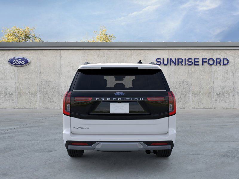 2025 Ford Expedition Platinum photo 3