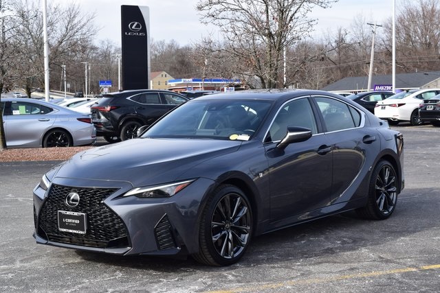 2022 Lexus IS 350 F SPORT's photo