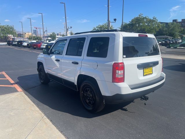 2016 Jeep Patriot Sport photo 3