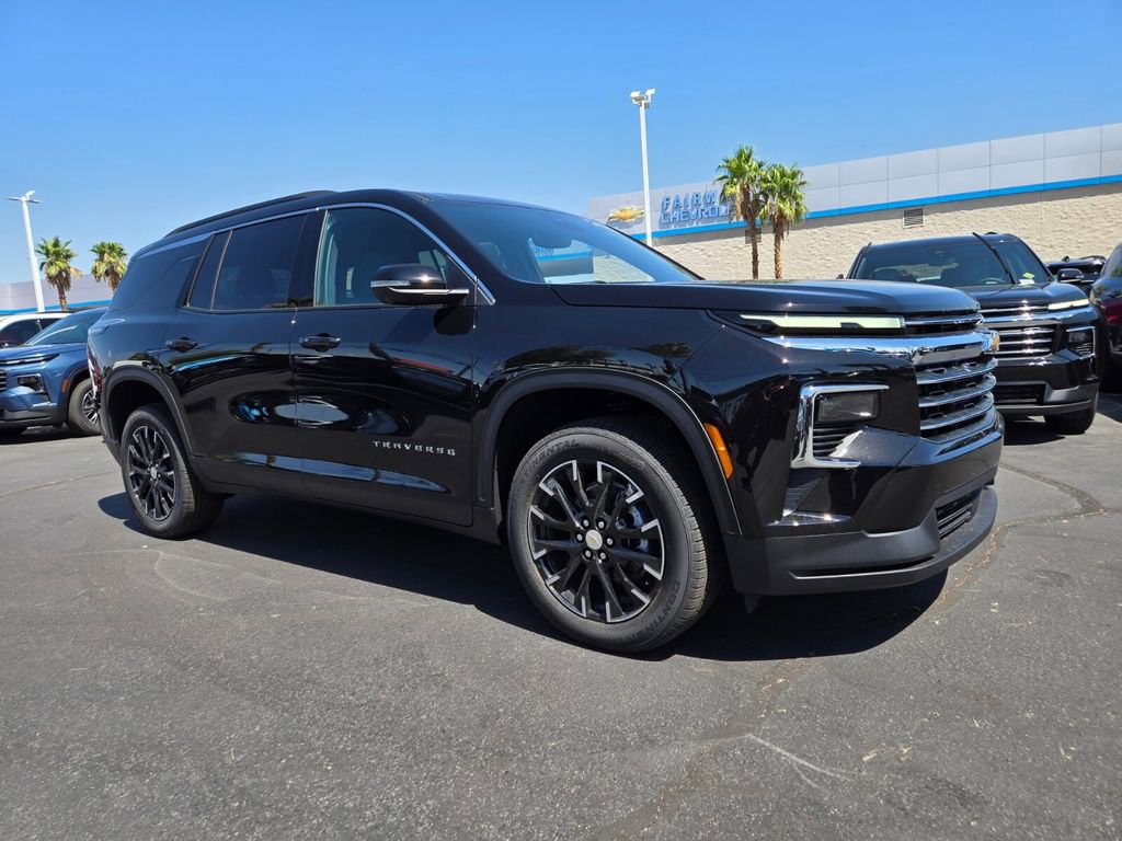 2026 Chevrolet Traverse LT's photo