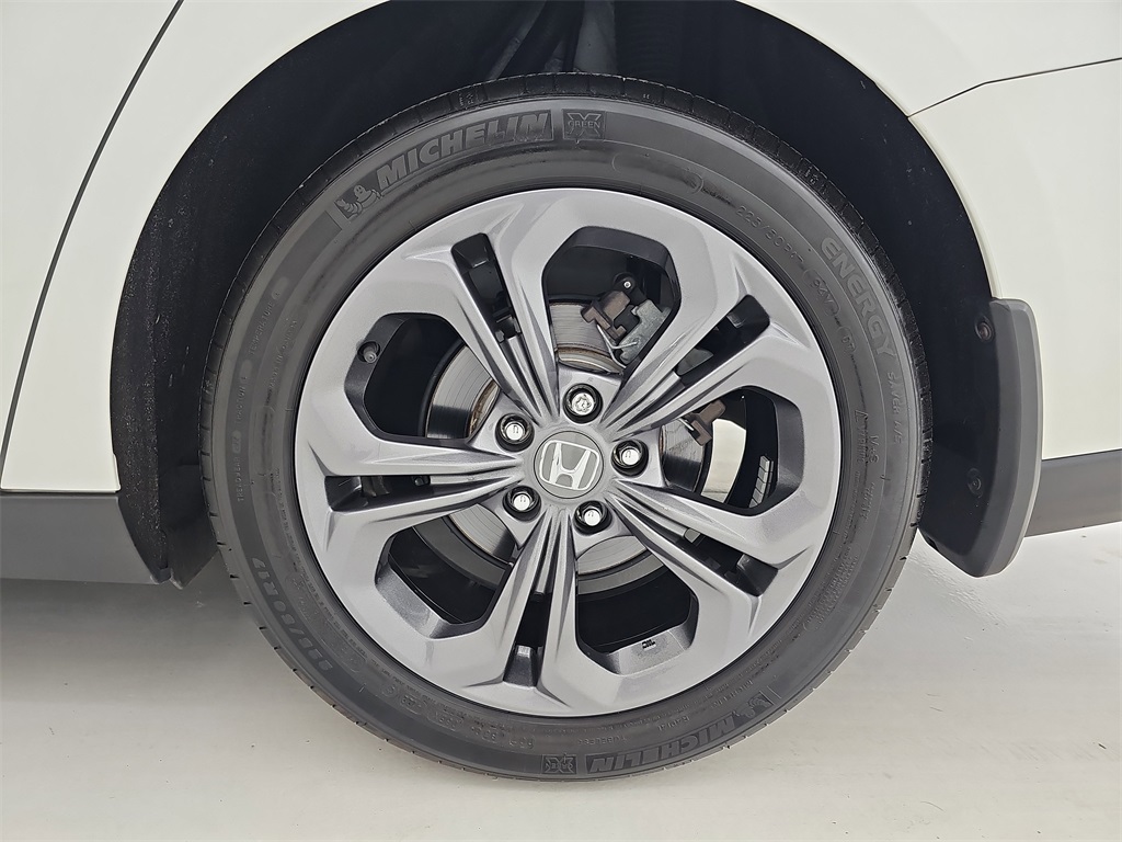 2023 Honda Accord EX photo 29