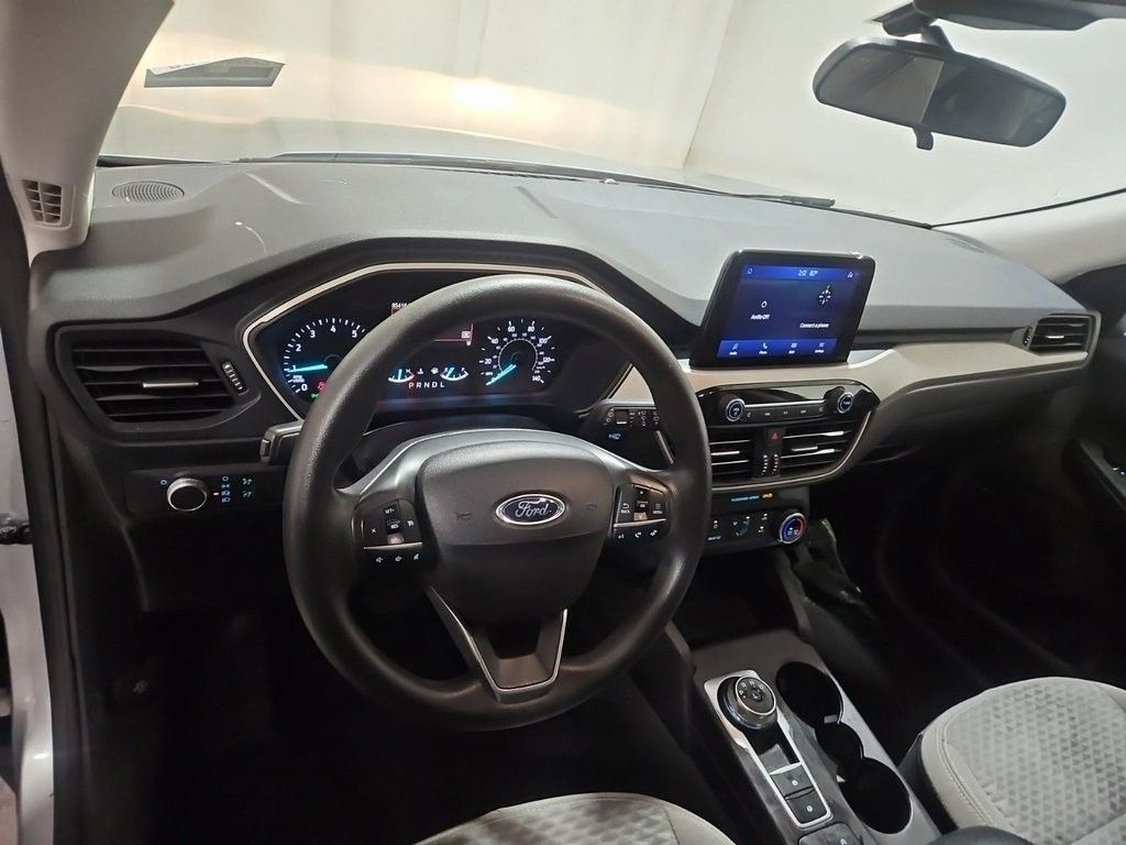2022 Ford Escape SE photo 7